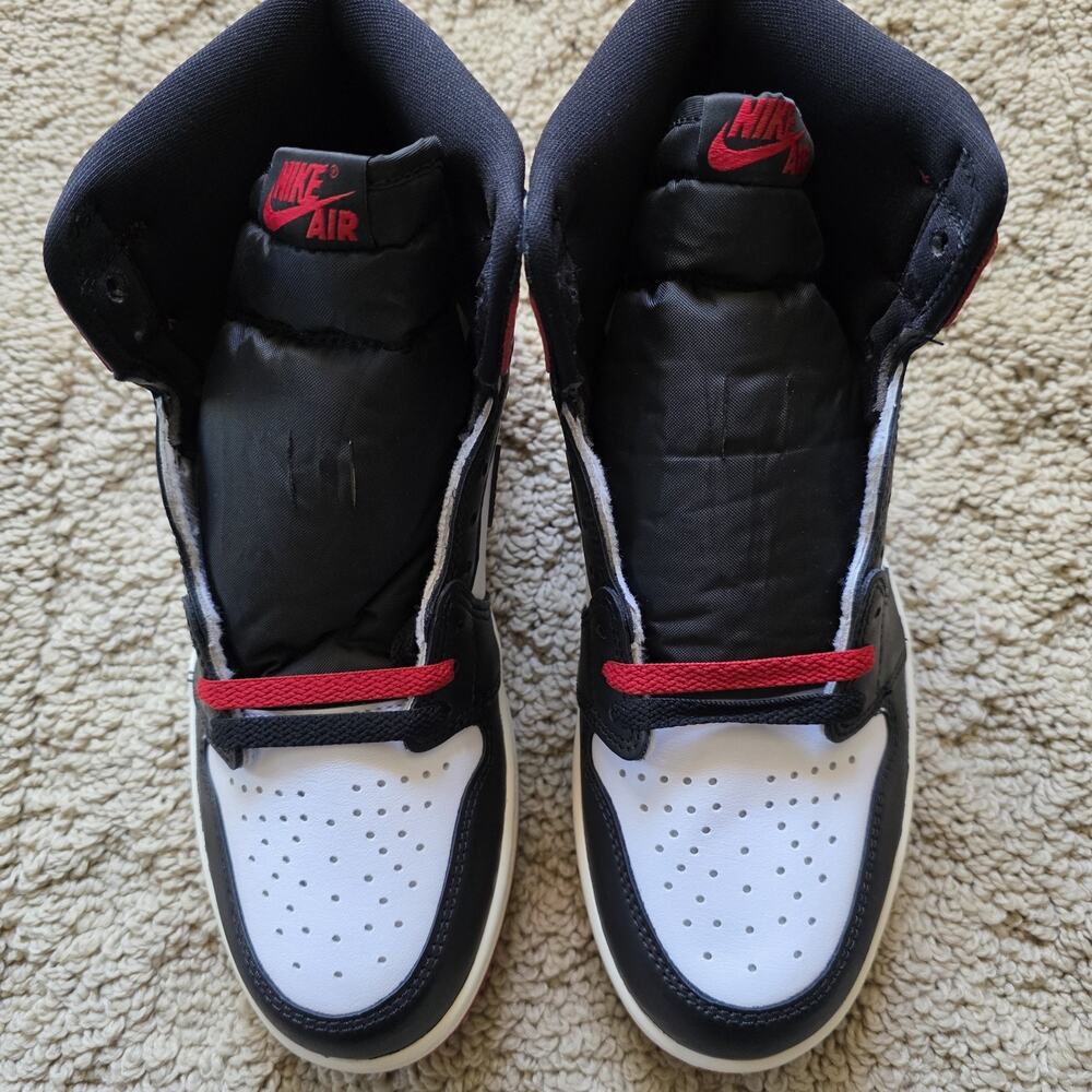 Air Jordan 1 Retro OG High Black Toe Reimagined Brand New Sz 8.5 - Picture 4 of 10